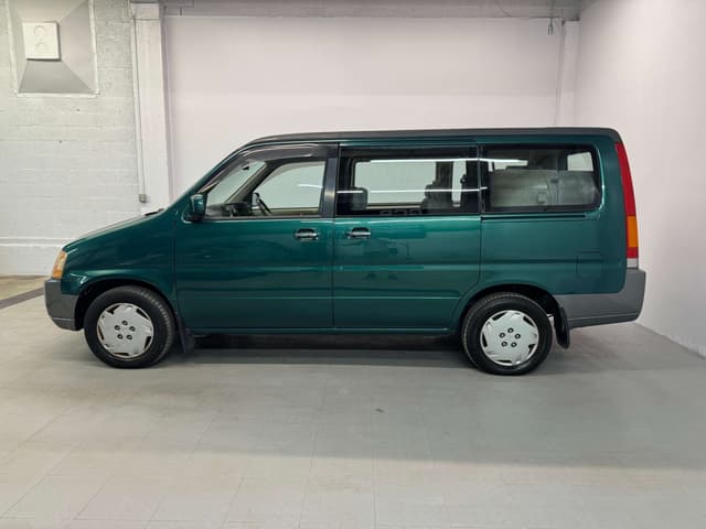 1996 Honda Stepwagon JDM car for sale — photo 11 of 25