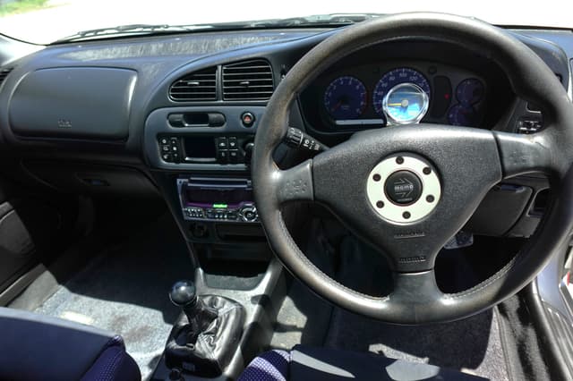 2000 Mitsubishi Lancer Evolution JDM car for sale — photo 20 of 21