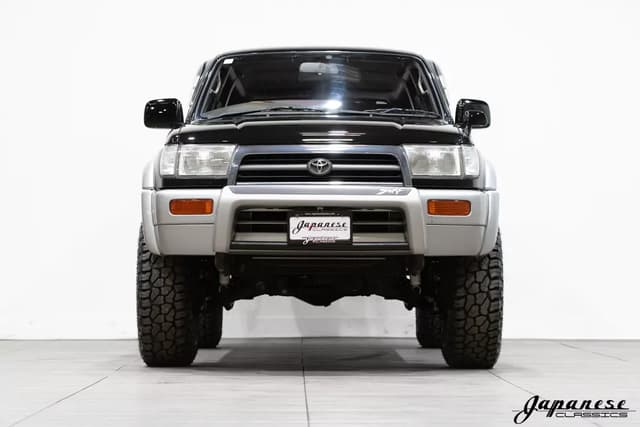 1997 Toyota Hilux JDM car for sale — photo 2 of 25