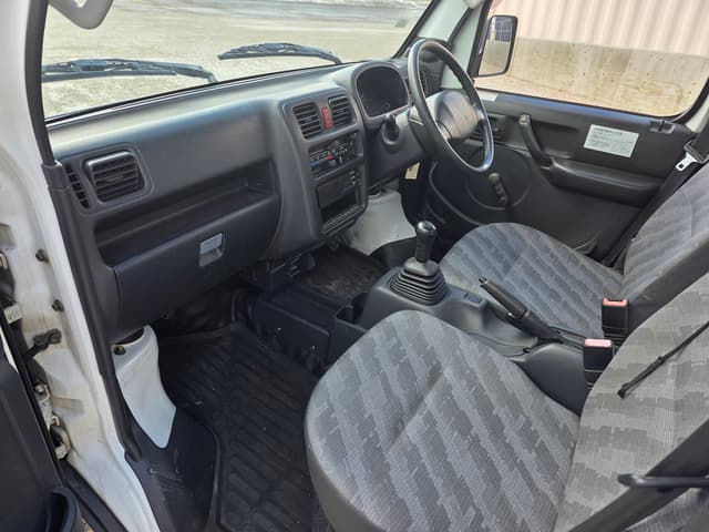 2005 Suzuki Carry JDM car for sale — photo 19 of 25