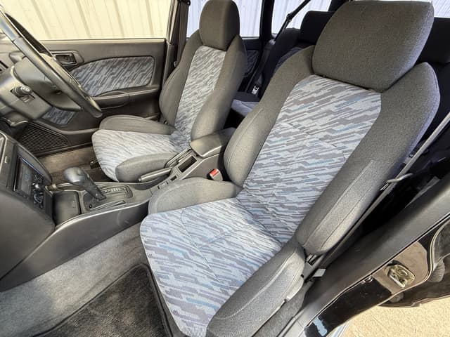 1996 Subaru Legacy JDM car for sale — photo 11 of 23