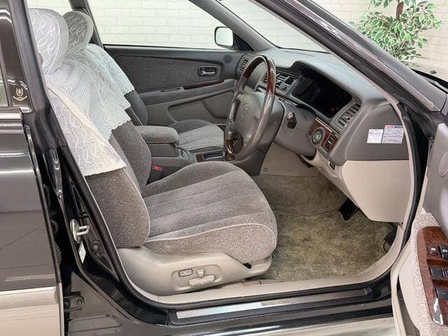 1999 Toyota Mark II JDM car for sale — photo 10 of 18