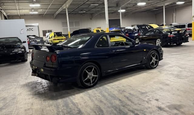 2000 Nissan Skyline JDM car for sale — photo 9 of 25