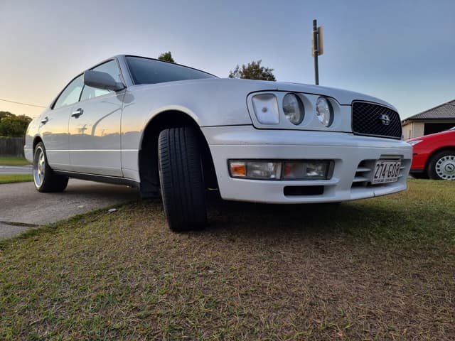 1995 Nissan Gloria JDM car for sale — photo 9 of 10