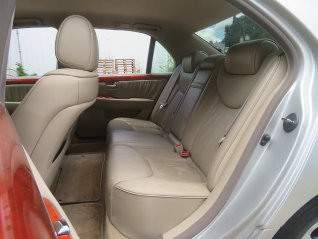 2001 Toyota Celsior JDM car for sale — photo 14 of 20