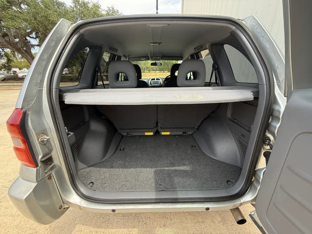 2001 Toyota RAV4 JDM car for sale — photo 15 of 22