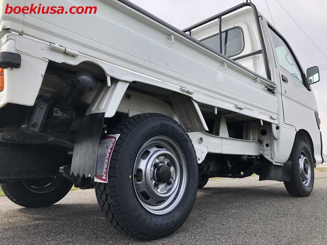 1996 Daihatsu Hijet JDM car for sale — photo 6 of 23