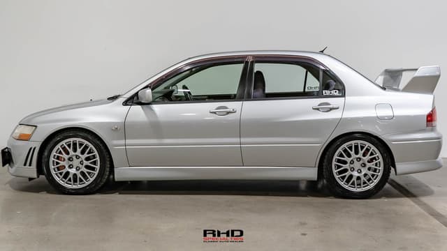 2001 Mitsubishi Lancer Evolution JDM car for sale — photo 5 of 25