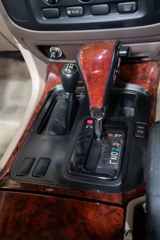 2000 Toyota Land Cruiser JDM car for sale — photo 10 of 25