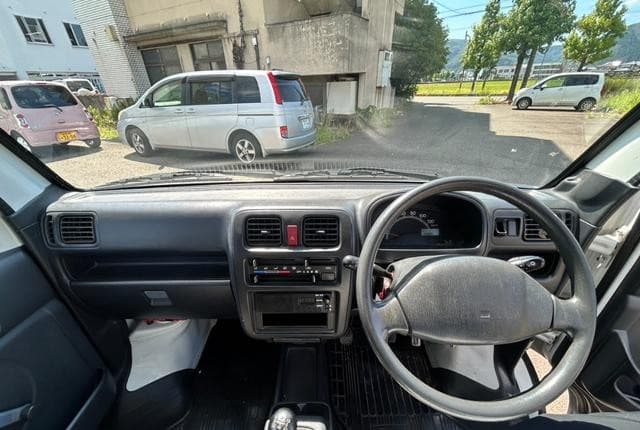 2005 Suzuki Carry JDM car for sale — photo 11 of 20