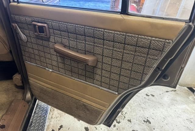 1986 Nissan Safari JDM car for sale — photo 16 of 25