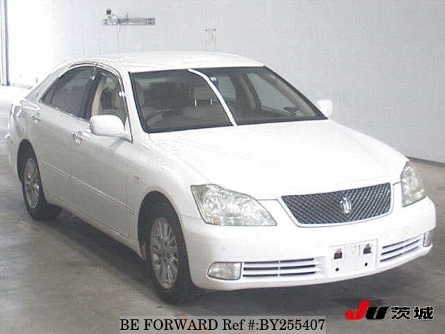 2004 Toyota Crown JDM car for sale — photo 4 of 5