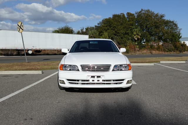 1998 Toyota Chaser JDM car for sale — photo 2 of 18