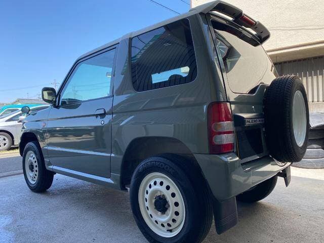 1998 Mitsubishi Pajero Mini JDM car for sale — photo 15 of 20
