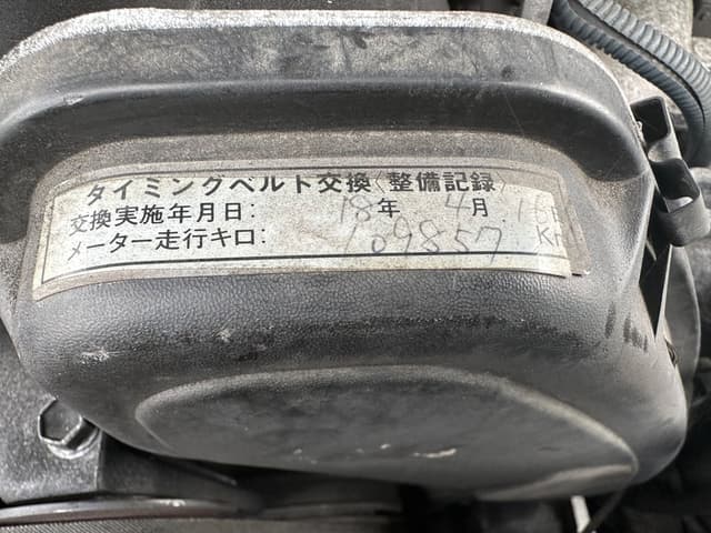 1997 Toyota Hilux Surf JDM car for sale — photo 18 of 18