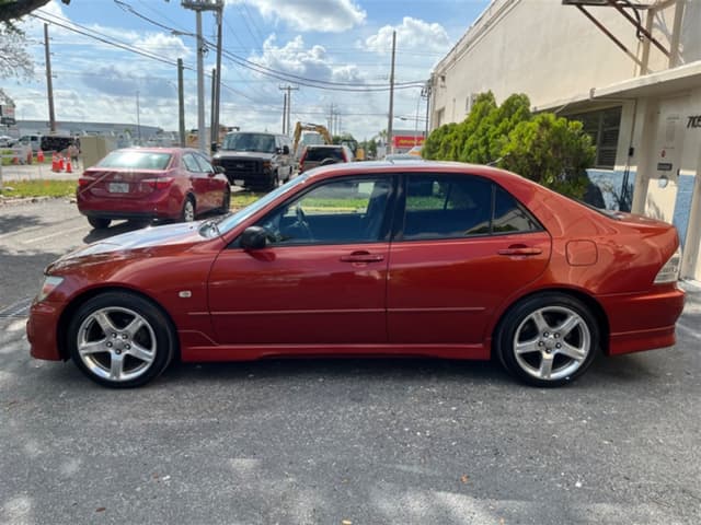 1998 Toyota Altezza JDM car for sale — photo 4 of 16