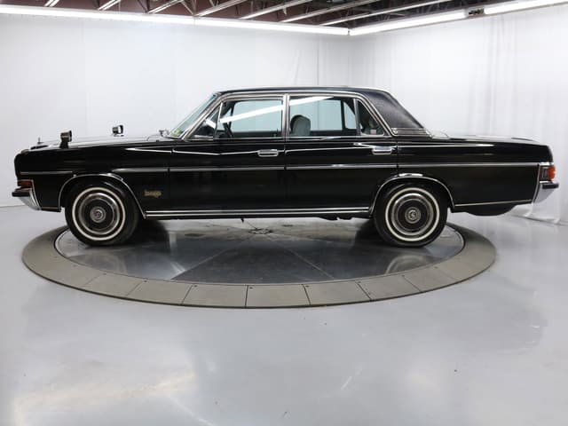 1988 Nissan President JDM car for sale — photo 4 of 25
