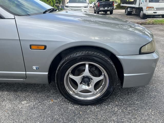 1996 Nissan Skyline JDM car for sale — photo 9 of 17