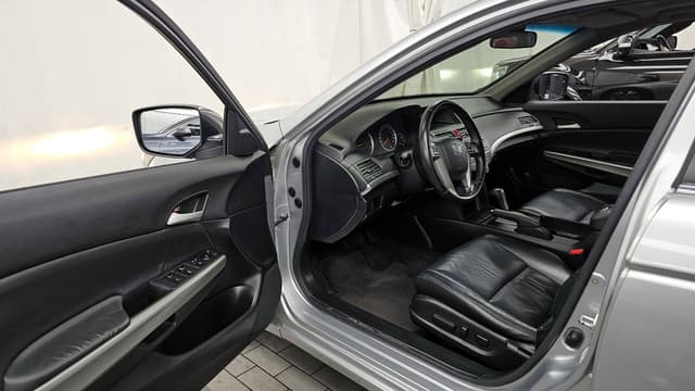 2008 Honda Accord JDM car for sale — photo 10 of 20