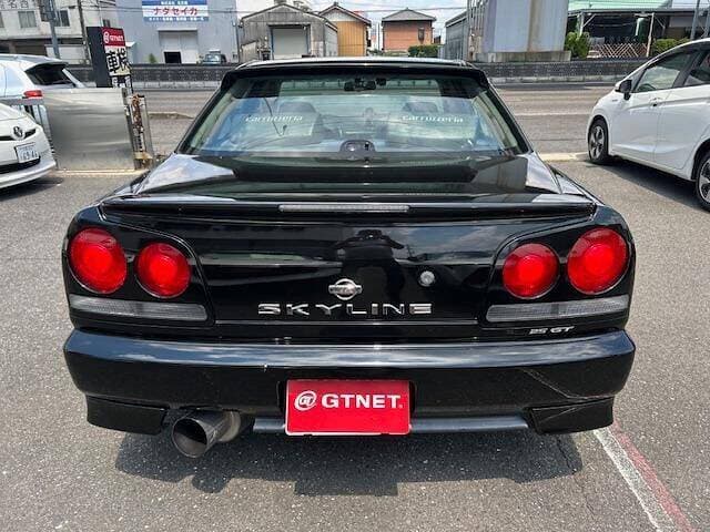 2000 Nissan Skyline JDM car for sale — photo 2 of 12