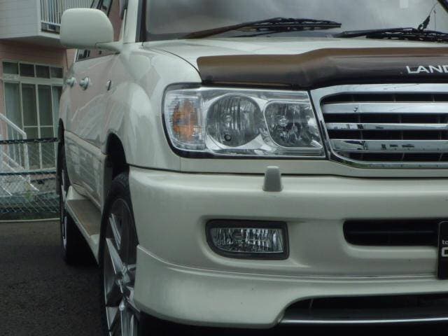 1999 Toyota Land Cruiser JDM car for sale — photo 2 of 16