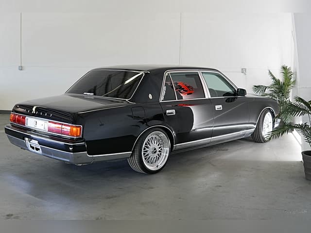 1999 Toyota Century JDM car for sale — photo 11 of 25
