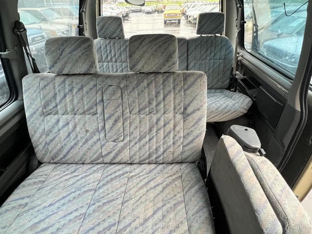 1996 Mitsubishi Delica JDM car for sale — photo 14 of 25