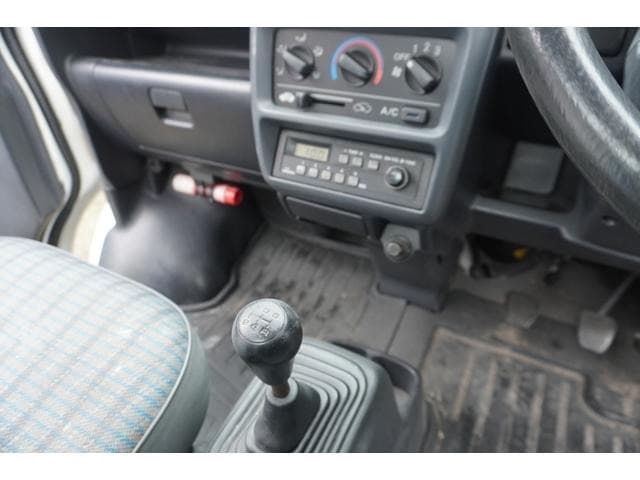 2000 Honda Acty JDM car for sale — photo 18 of 25
