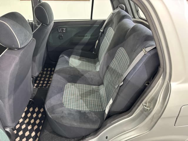 2001 Daihatsu Mira JDM car for sale — photo 20 of 25