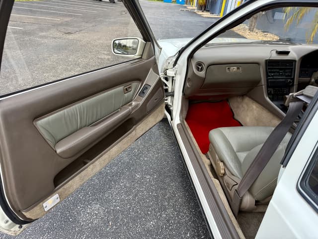 1989 Toyota Soarer JDM car for sale — photo 16 of 18
