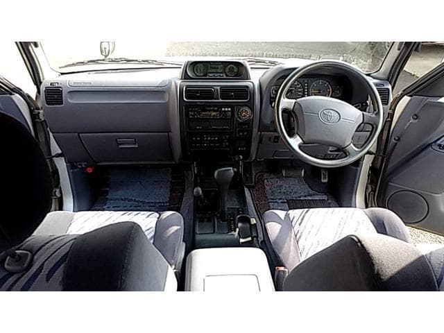 1996 Toyota Land Cruiser JDM car for sale — photo 12 of 16
