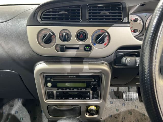 2000 Daihatsu Mira JDM car for sale — photo 13 of 25