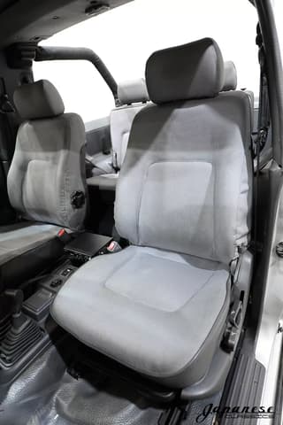 1992 Mitsubishi Pajero JDM car for sale — photo 16 of 25