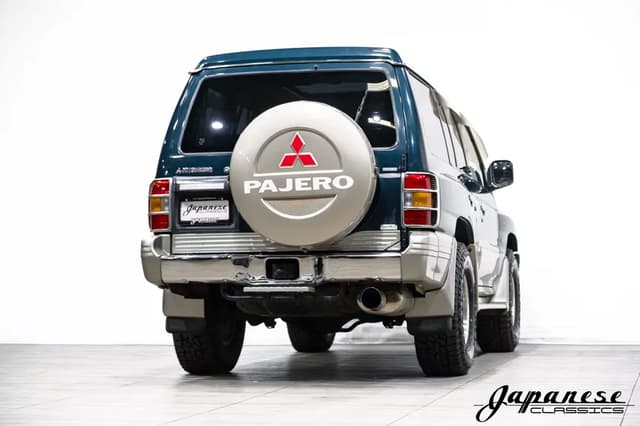 1997 Mitsubishi Pajero JDM car for sale — photo 8 of 25
