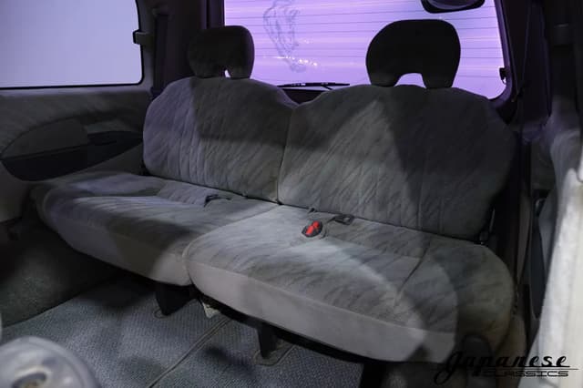 1995 Mitsubishi Delica JDM car for sale — photo 18 of 25