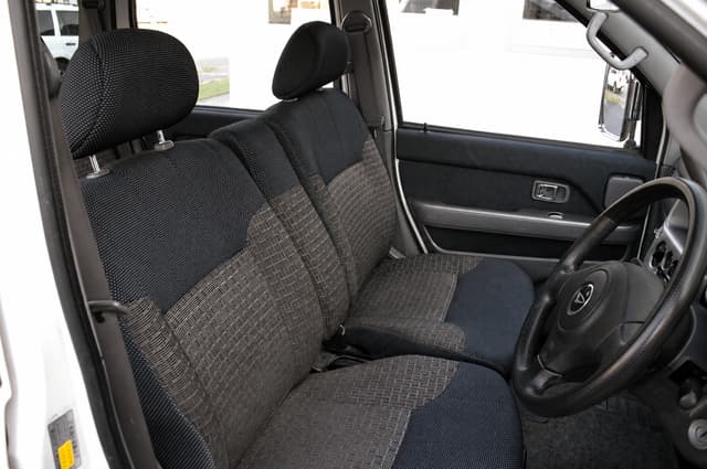 2001 Daihatsu Atrai JDM car for sale — photo 17 of 18
