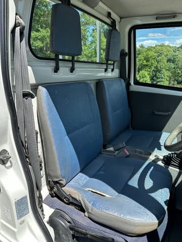 2000 Mitsubishi Minicab JDM car for sale — photo 17 of 25