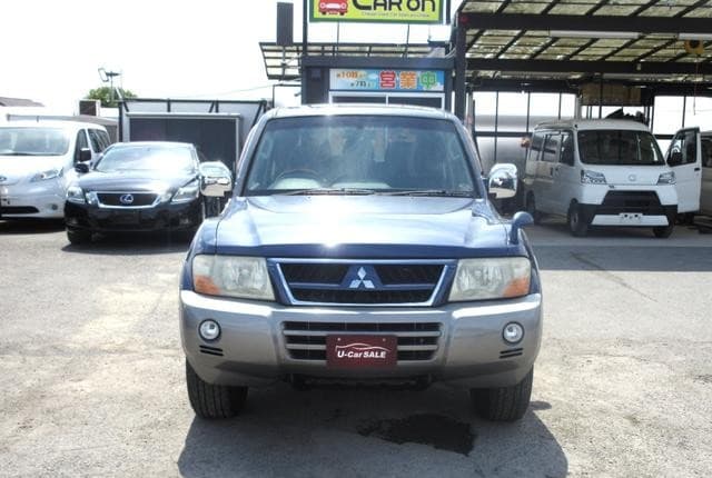 2005 Mitsubishi Pajero JDM car for sale — photo 2 of 3