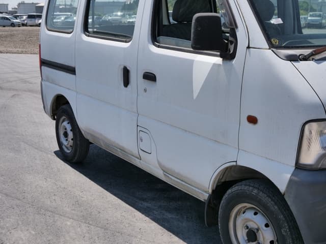 2000 Suzuki Every JDM car for sale — photo 10 of 25