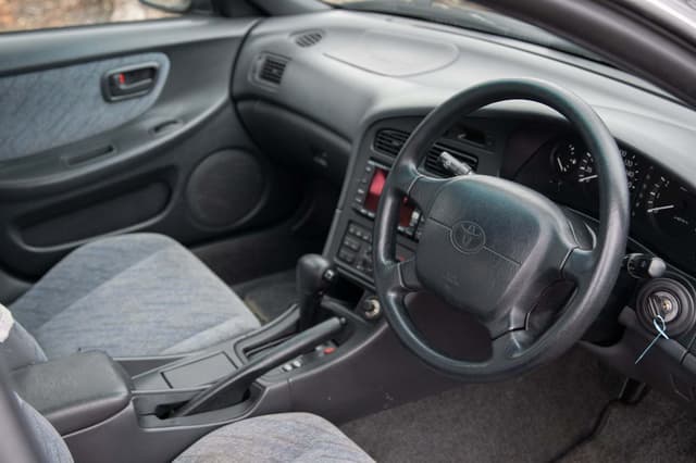 1996 Toyota Carina JDM car for sale — photo 9 of 21