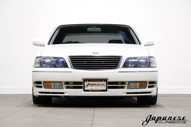 1996 Nissan Cima JDM car for sale — photo 2 of 25