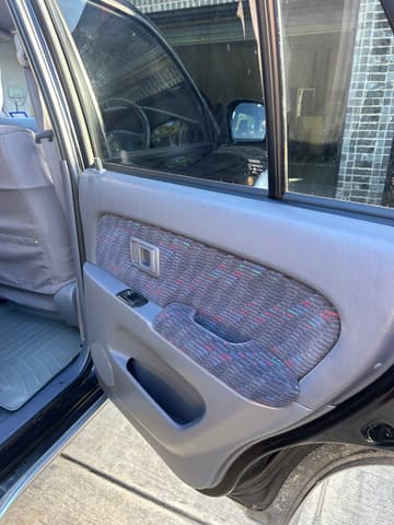 1997 Toyota Hilux Surf JDM car for sale — photo 11 of 23