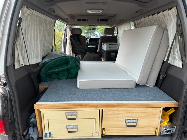 1997 Toyota HiAce JDM car for sale — photo 13 of 19