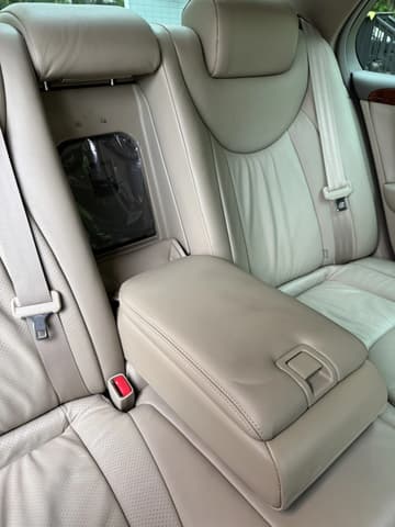 2000 Toyota Celsior JDM car for sale — photo 18 of 25