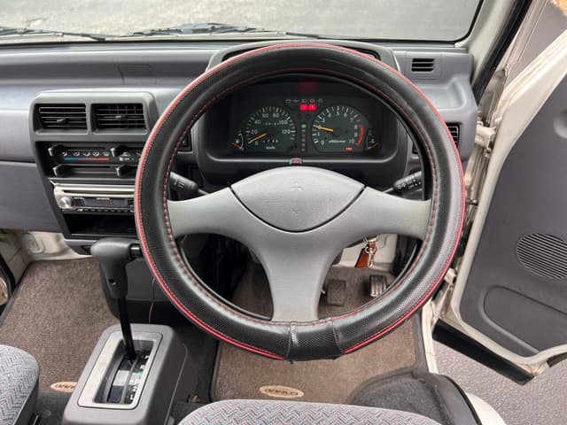 1995 Mitsubishi Bravo Minivan JDM car for sale — photo 18 of 25
