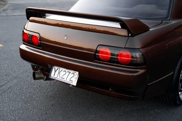1991 Nissan Skyline JDM car for sale — photo 7 of 18