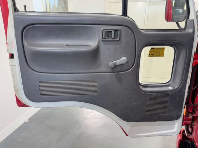 1992 Nissan Atlas JDM car for sale — photo 20 of 25