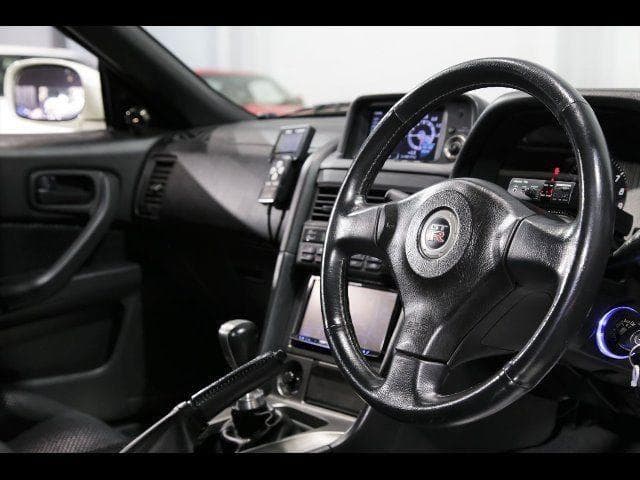 2001 Nissan Skyline JDM car for sale — photo 6 of 15