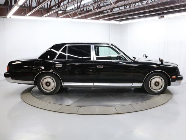 1997 Toyota Century JDM car for sale — photo 8 of 25