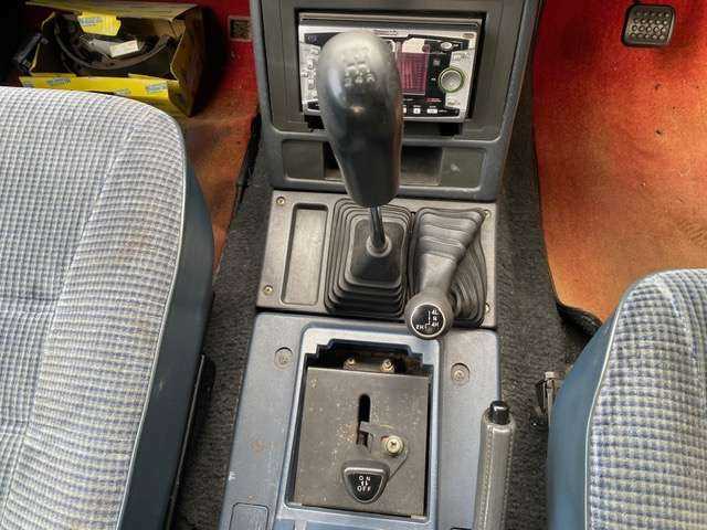 1987 Mitsubishi Pajero JDM car for sale — photo 11 of 20